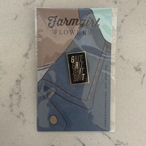 Farmgirl Flowers Pin
